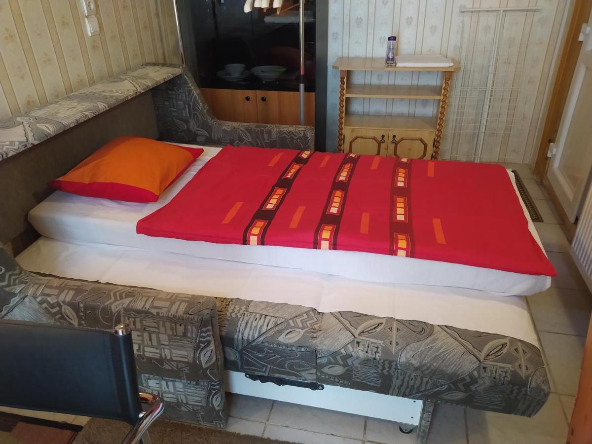 Cuki Apartment Budapest Luaran gambar