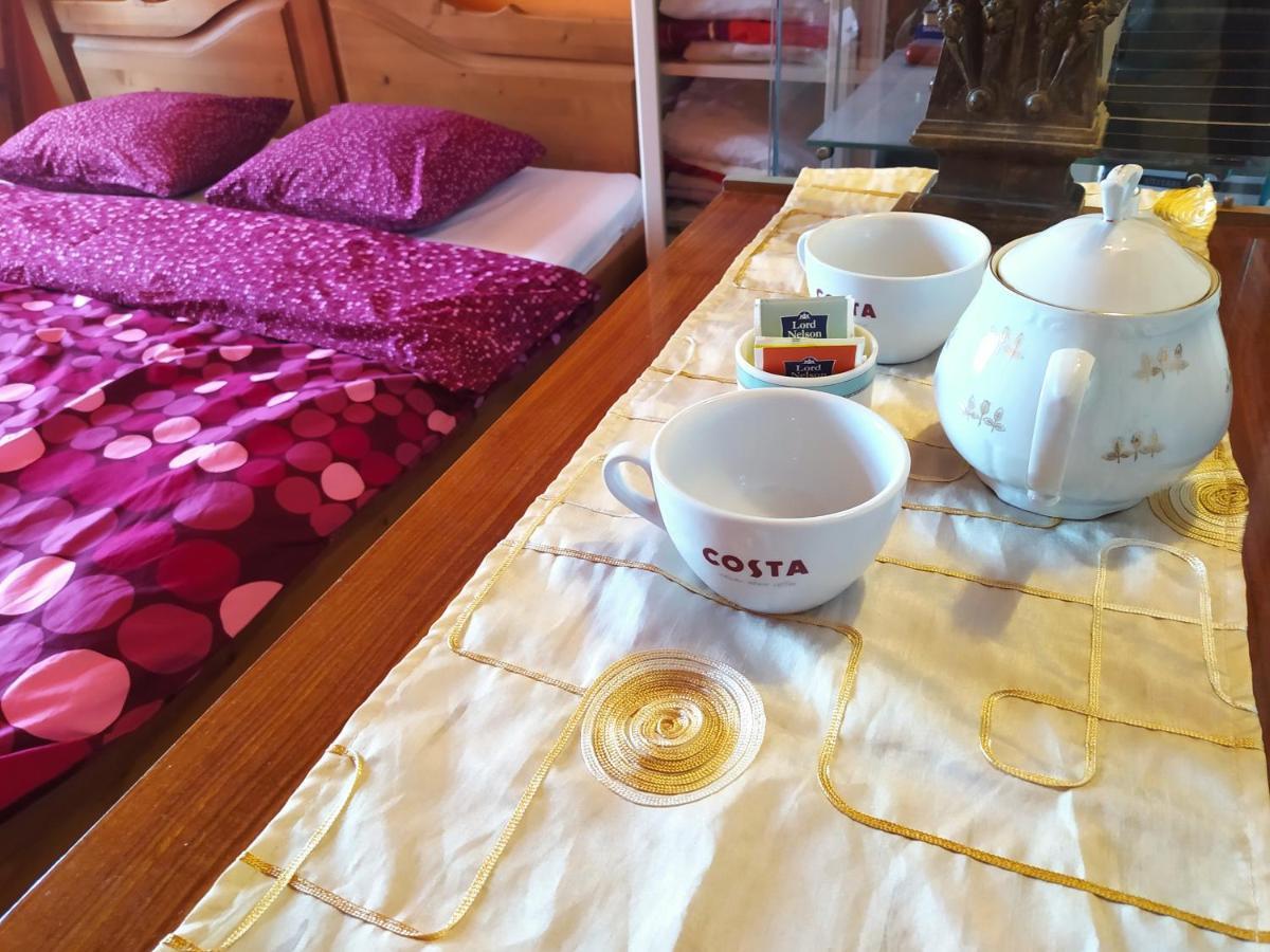 Cuki Apartment Budapest Luaran gambar